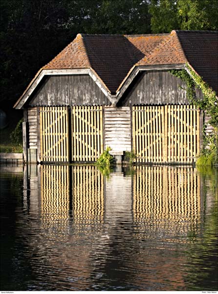 CRW_0264-1 Stereo Reflections